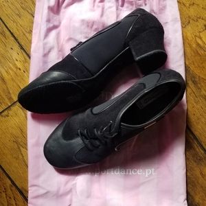Ballroom Dance Shoes